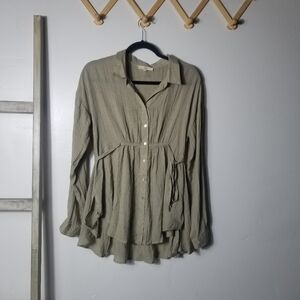 NWOT ENTRO WOMEN'S BROWN OLIVE BUTTON DOWN BLOUSE SIZE SMALL